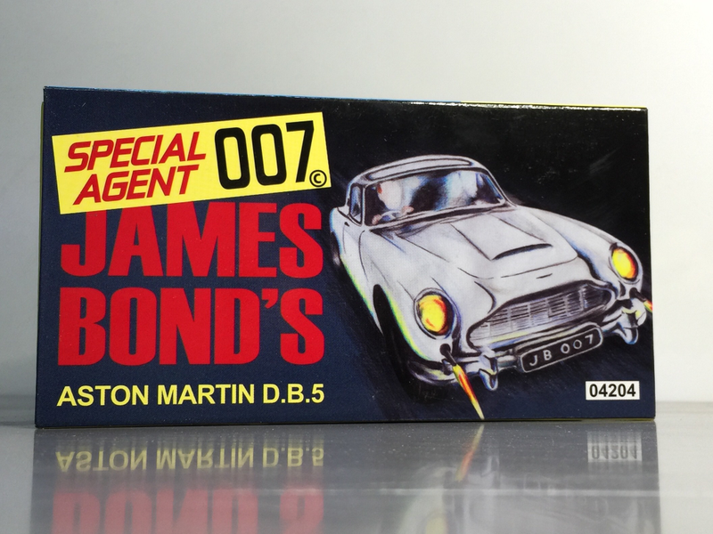 Illustration for article titled Martin, Aston Martin by Corgi